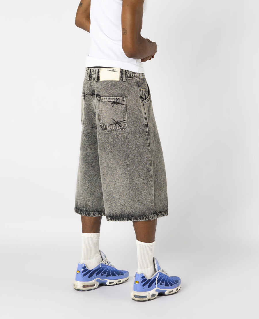 GREY DENIM JORT