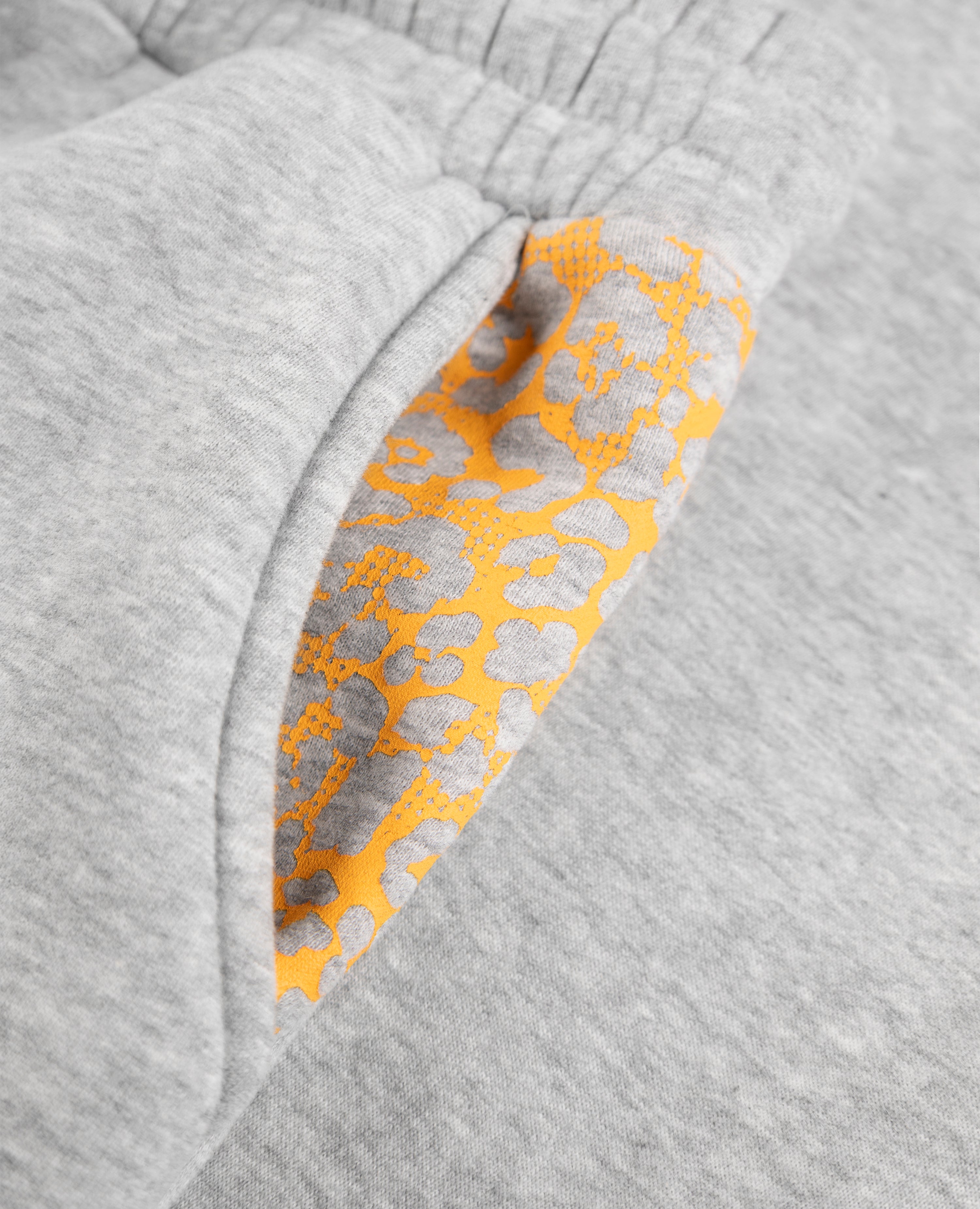 GREY LEOPARD JOGGER