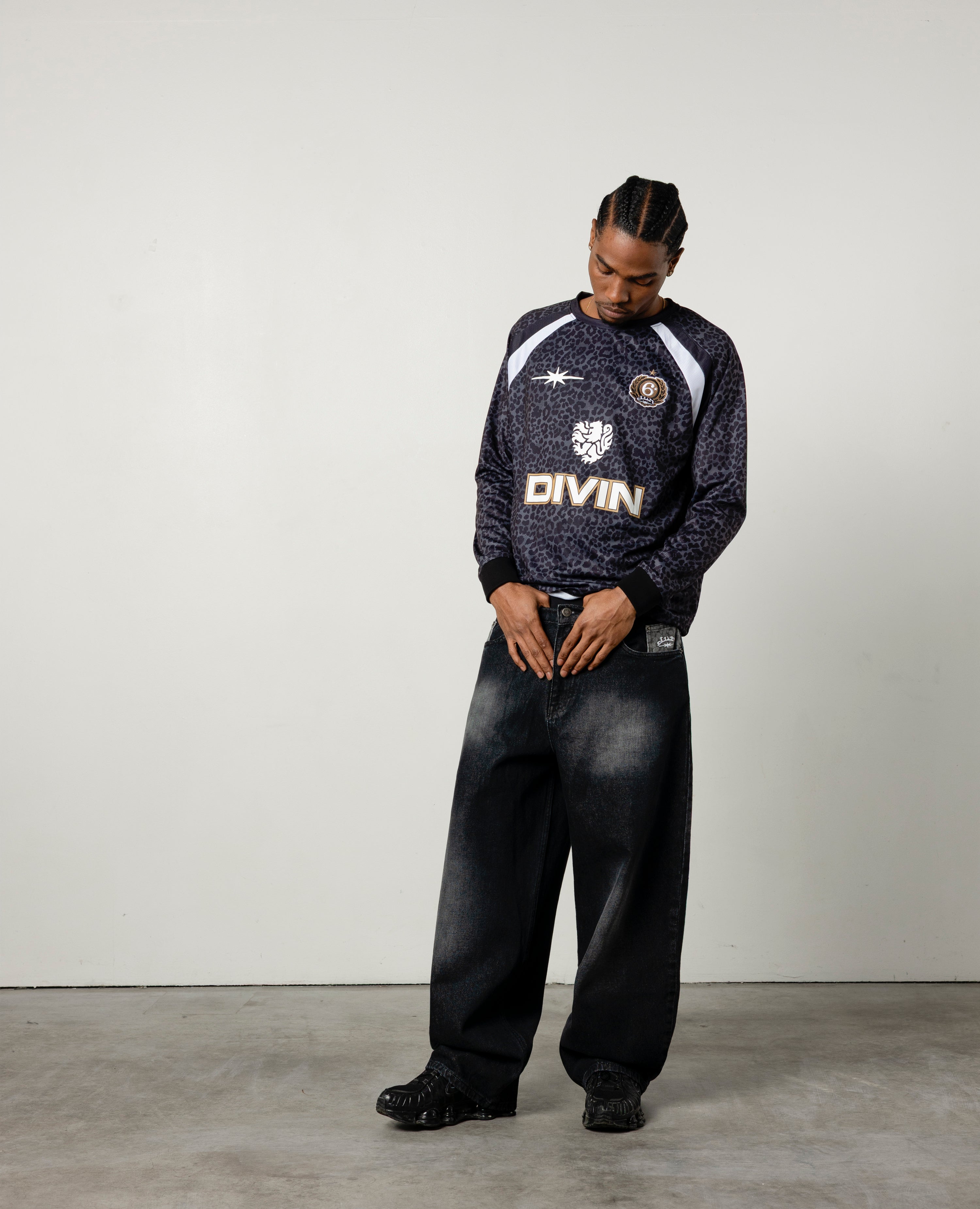 BLACK ANIMALS JERSEY LONGSLEEVES