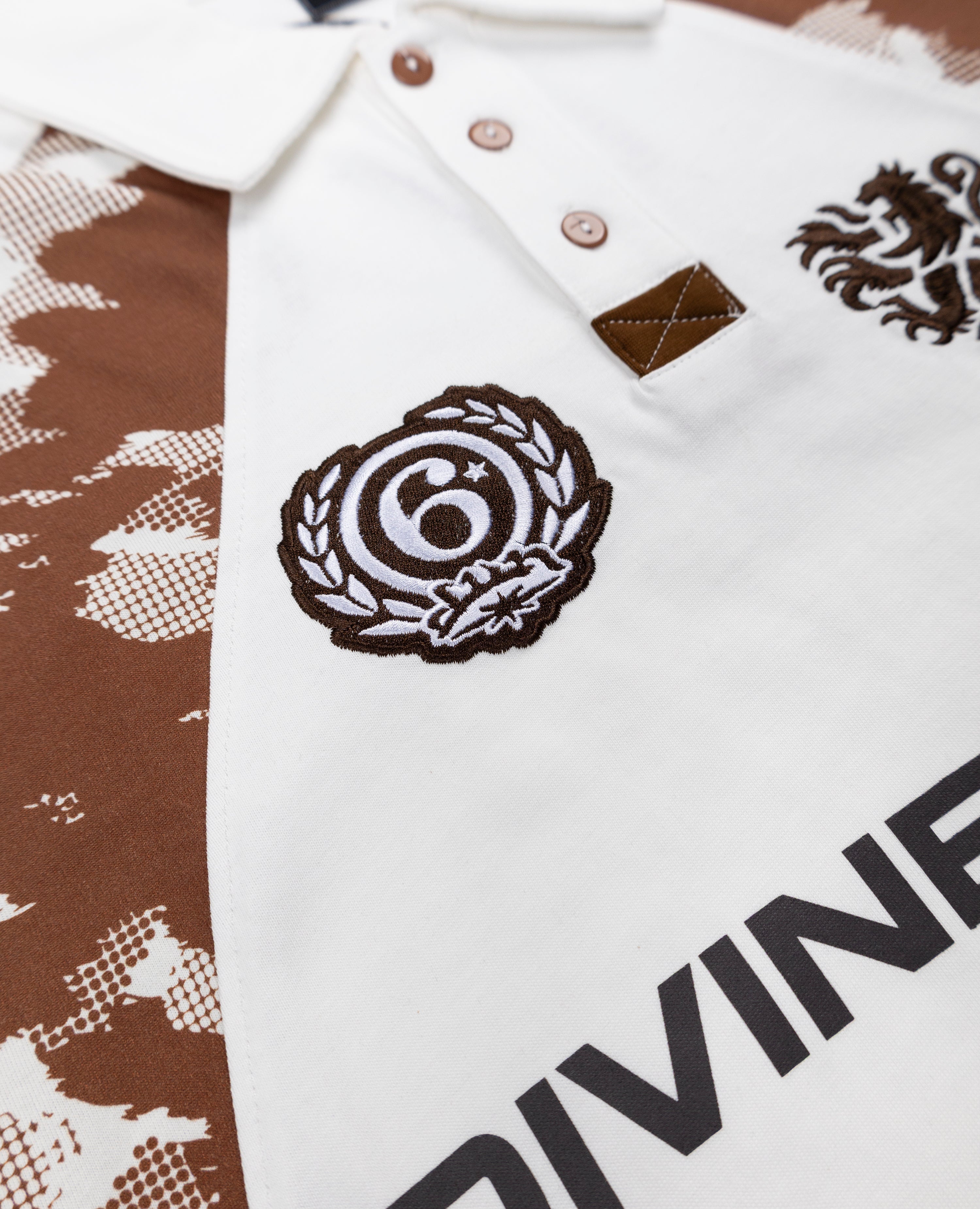 WHITE DERBY POLO