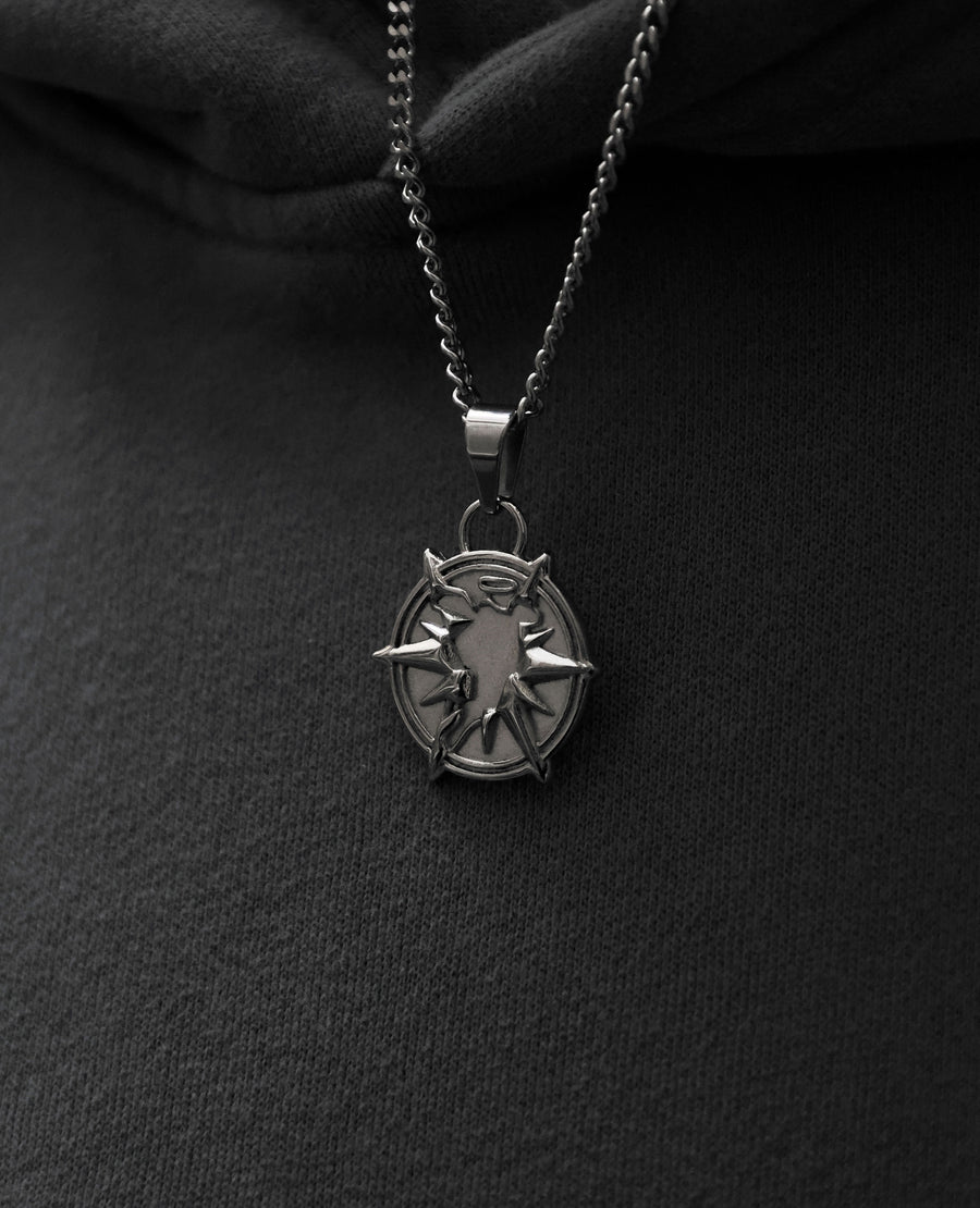 SOLAR PENDANT NECKLACE