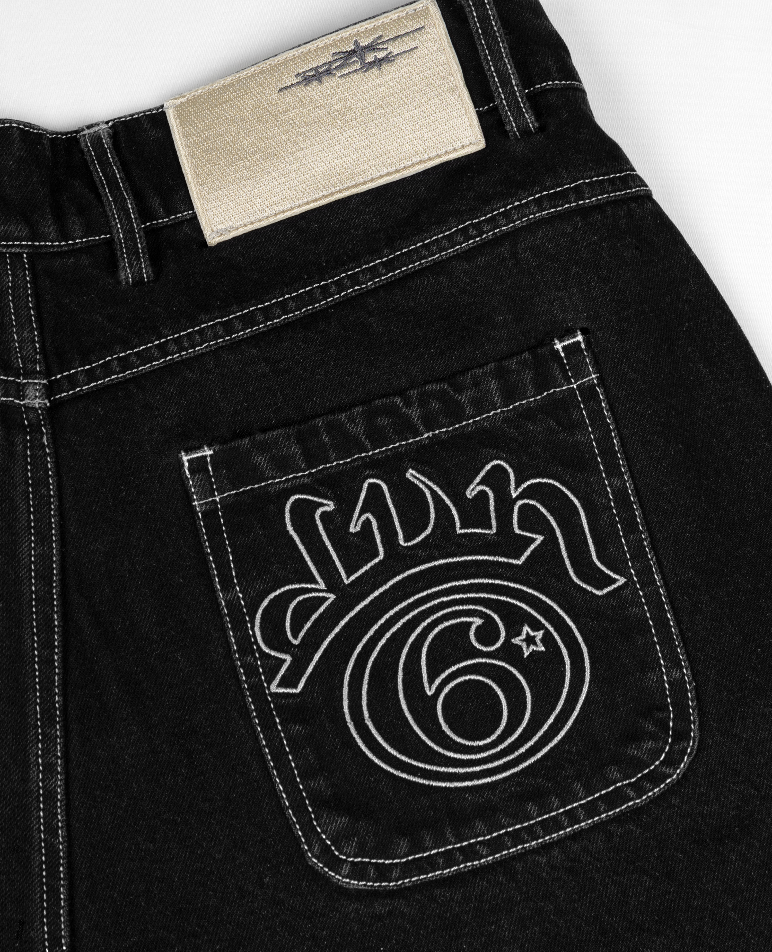 BLACK SIX DENIM JORT