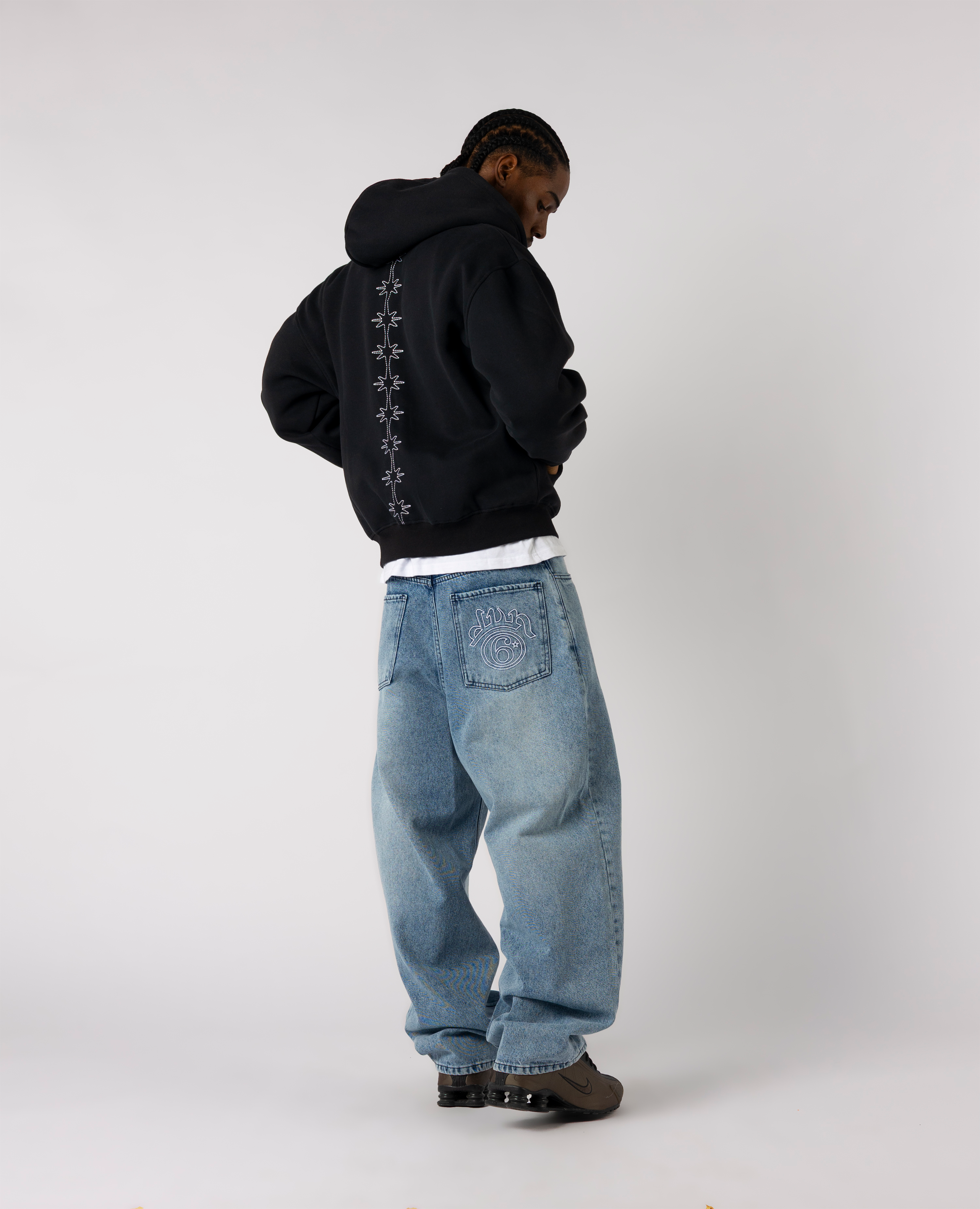 BLACK VERTEBRA ZIP