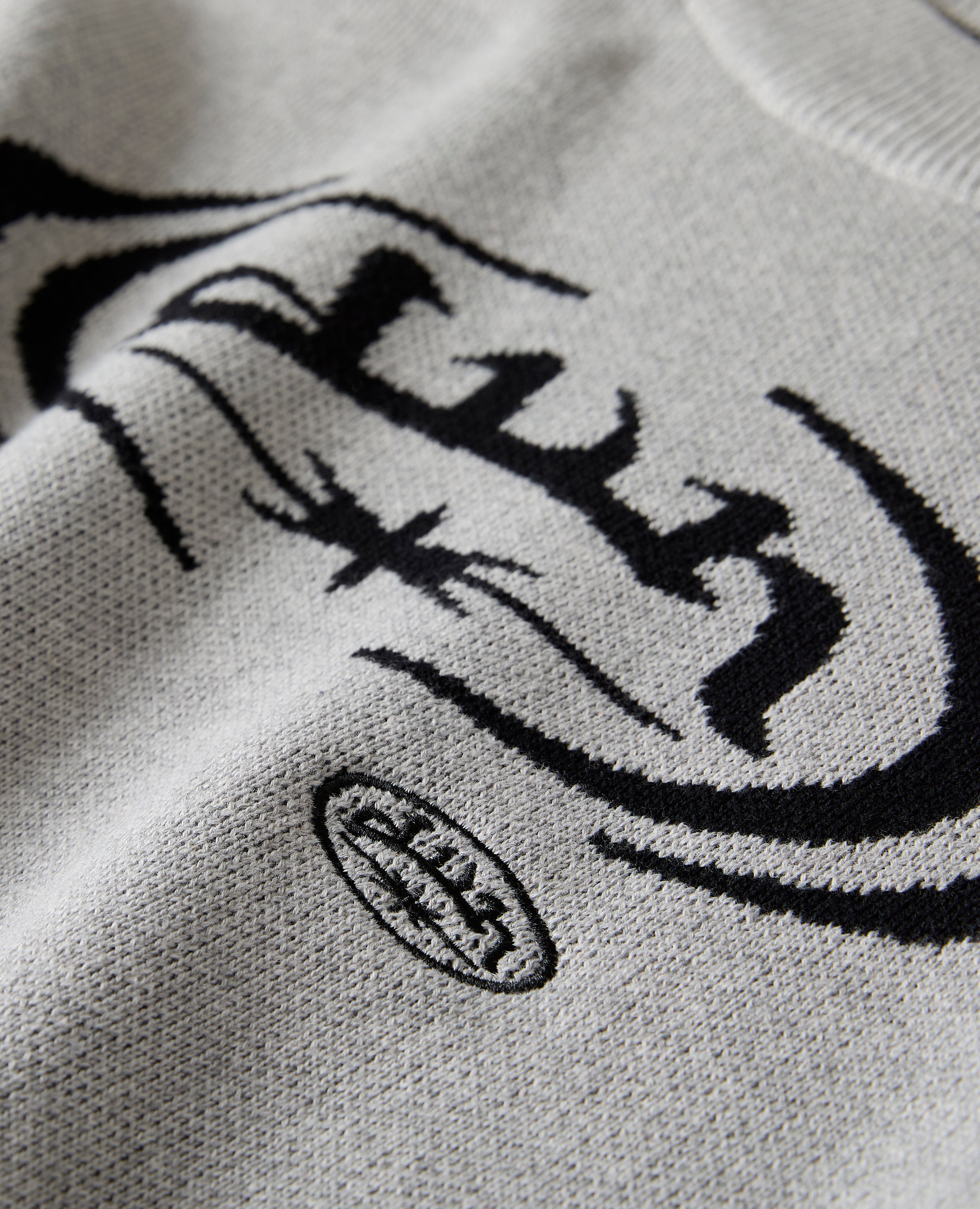 GREY TRAP KNIT