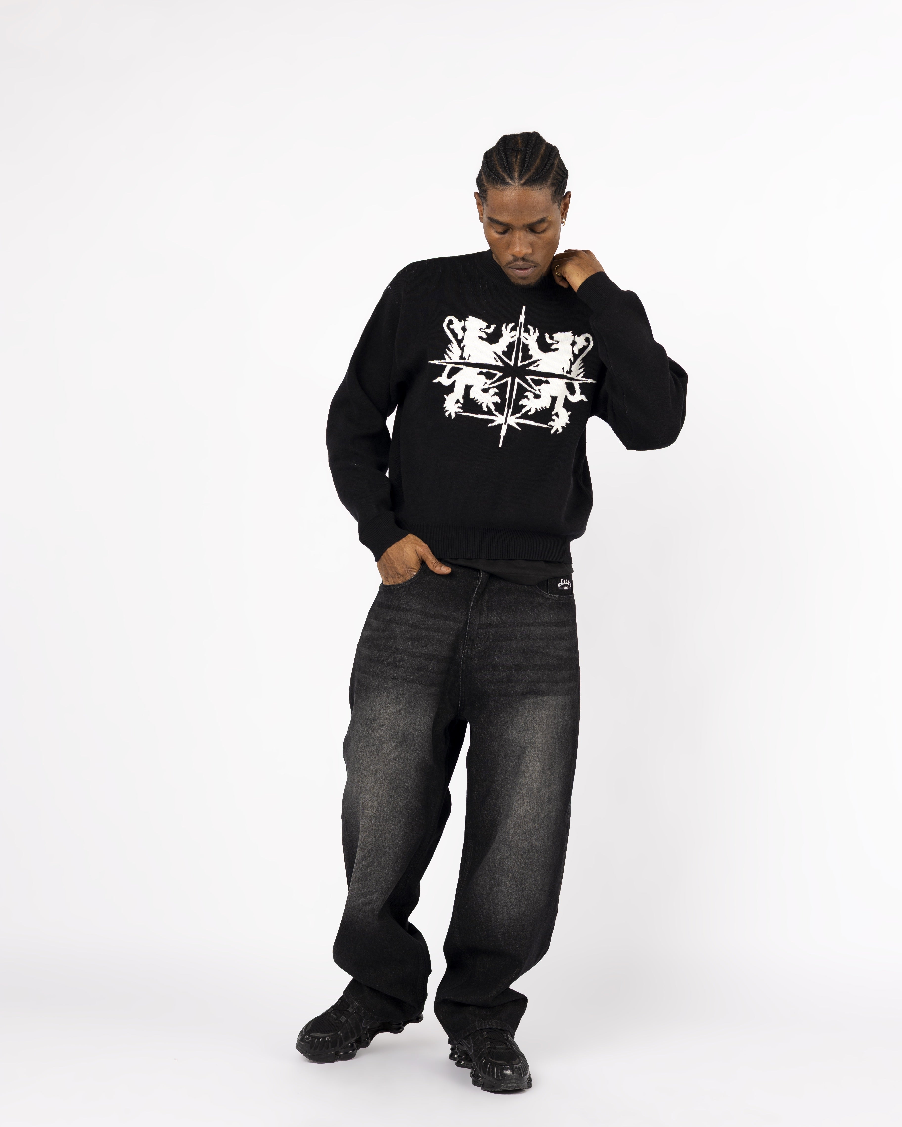 BLACK BLASON KNIT