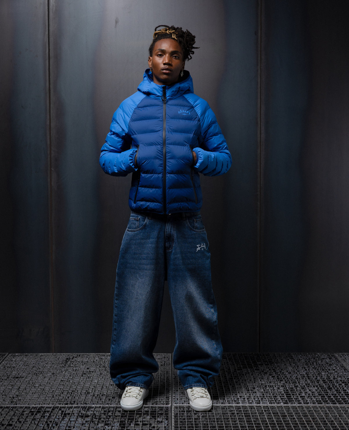 BLUE LIGHT PUFFER
