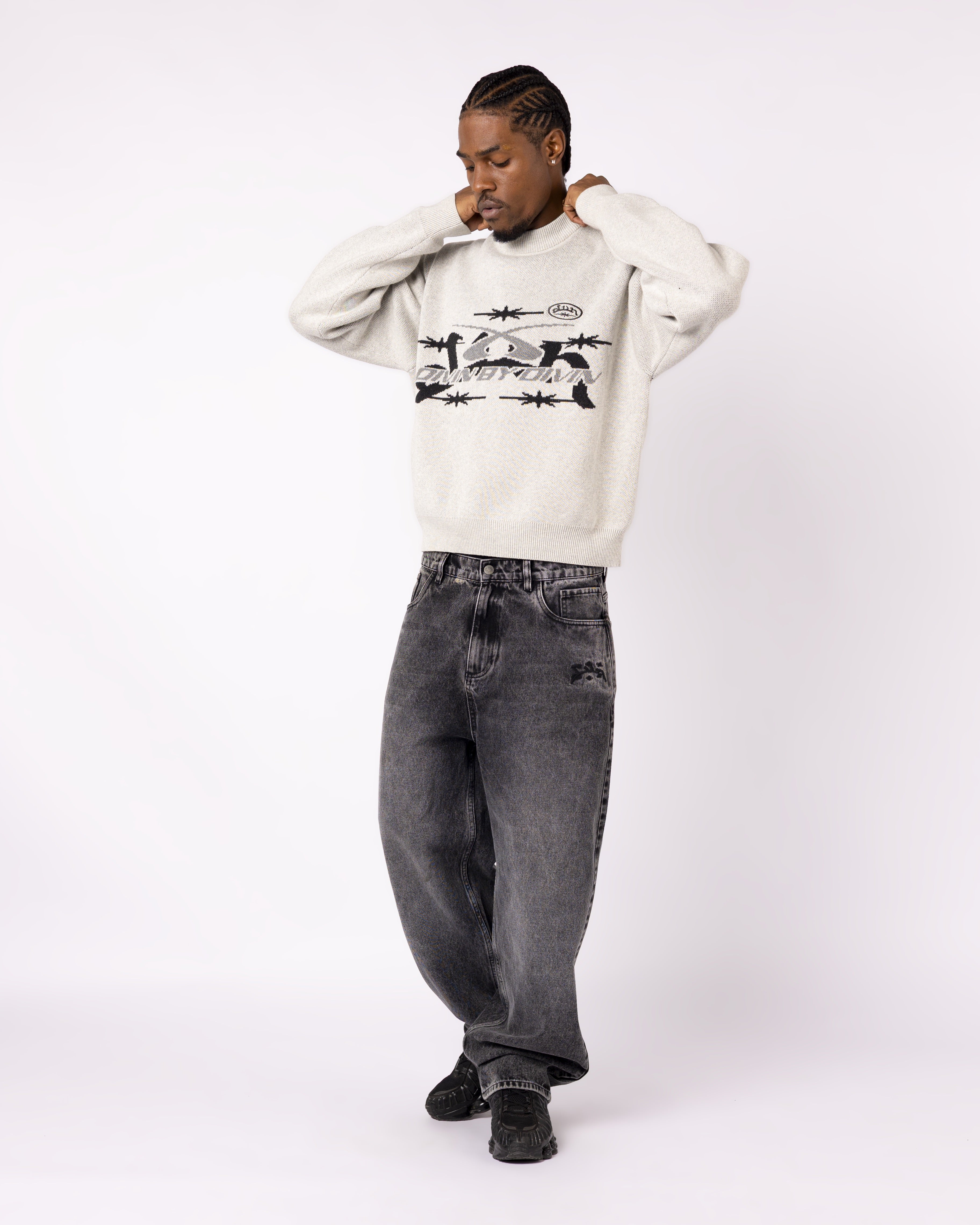 GREY RALLY KNIT