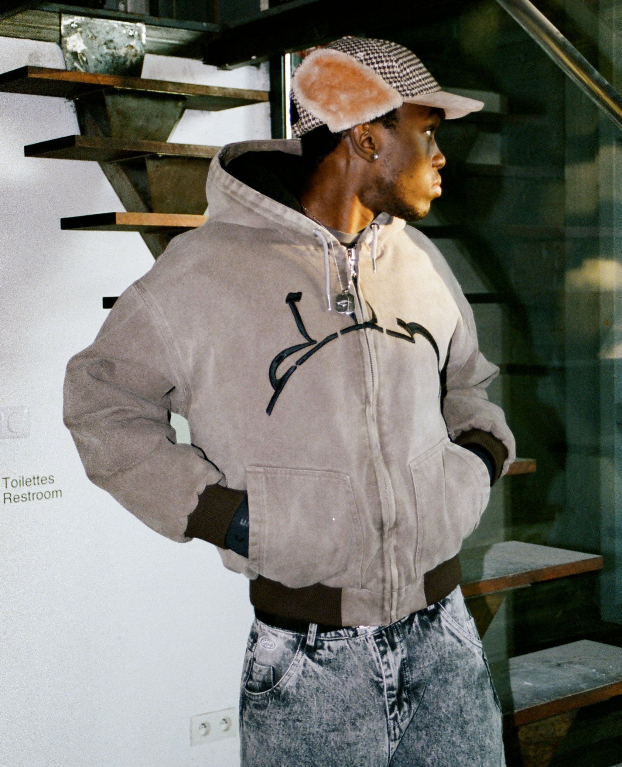 SHARP JACKET – DIVINBYDIVIN