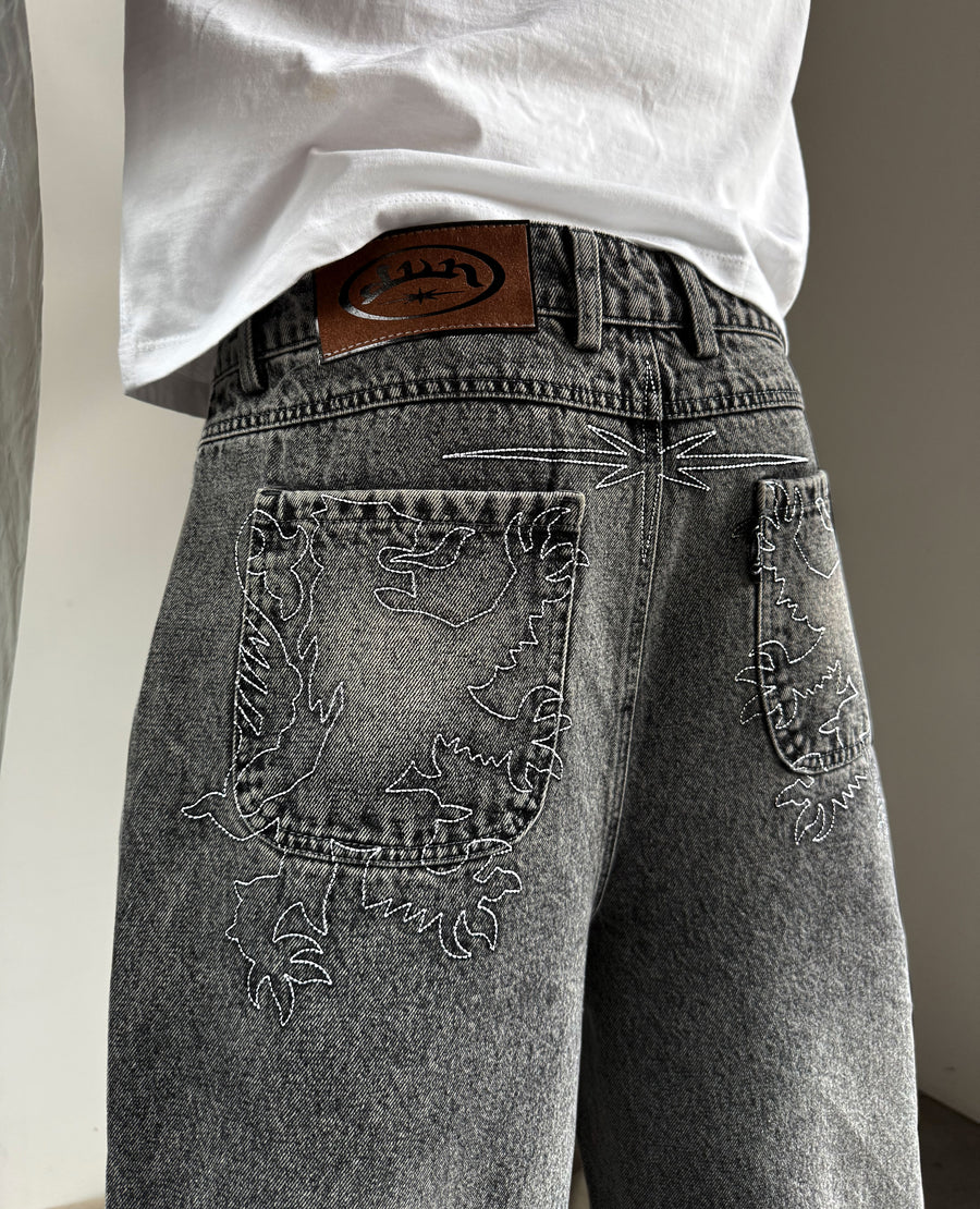 WASHED GREY BEAST DENIM